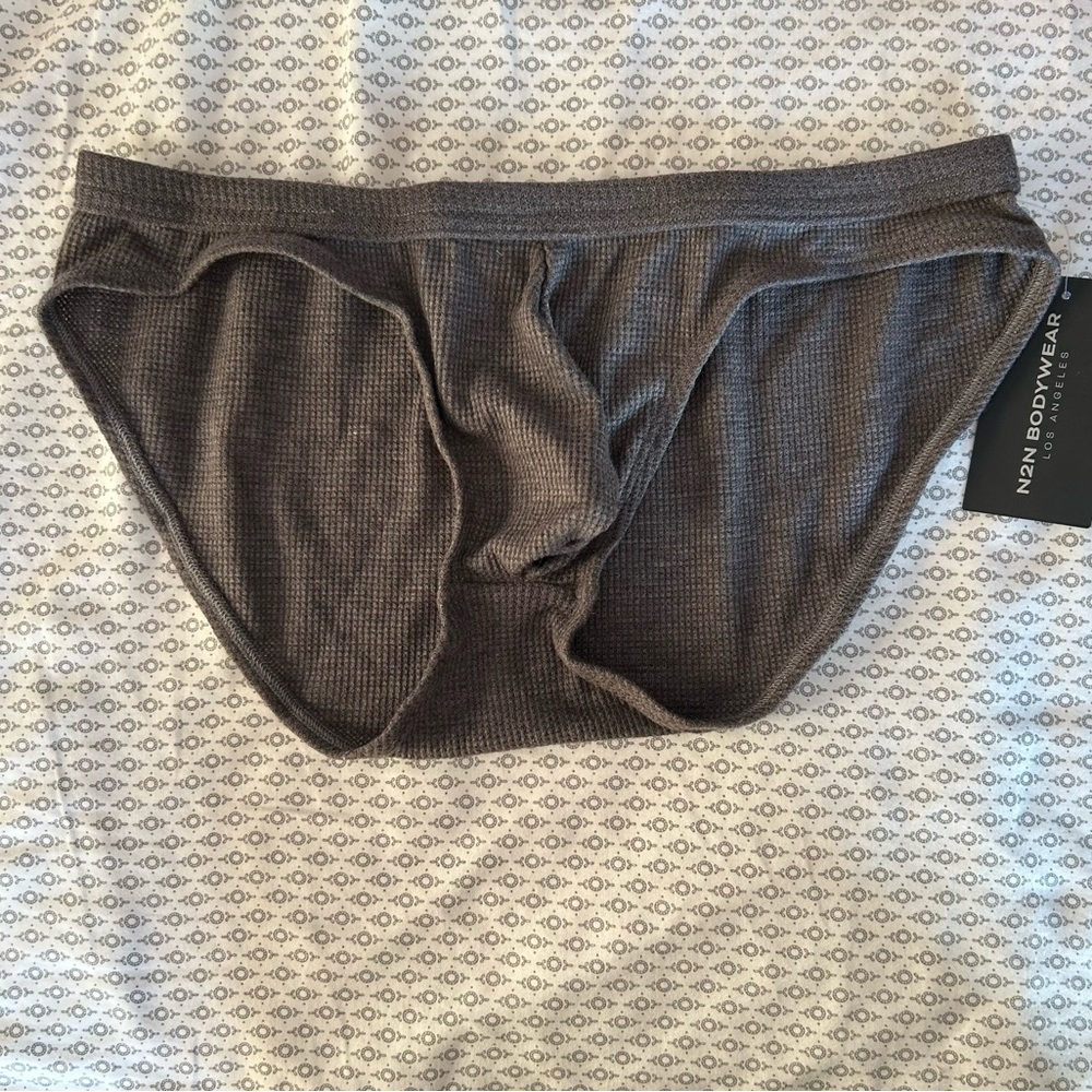 N2N Bodywear Grey Waffle Knit Grid Pouch Briefs Size Large NWT